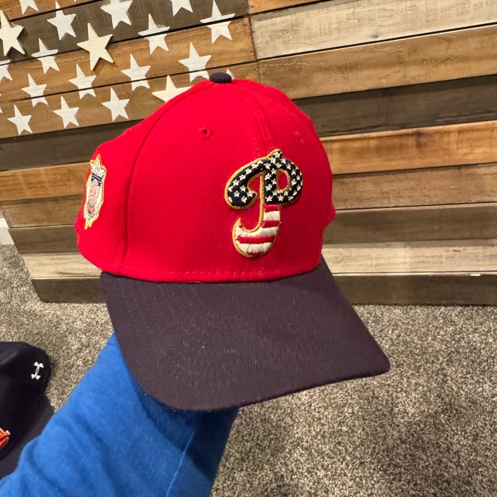 Philadelphia Phillies patriotic hat new era